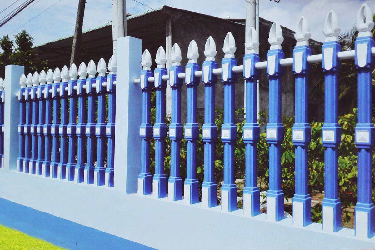 Sơn cổng màu xanh dương sáng